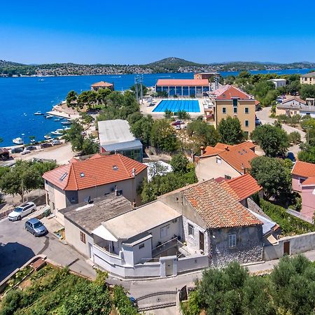 Studio Apartman Casa Lambasa Шибеник Экстерьер фото